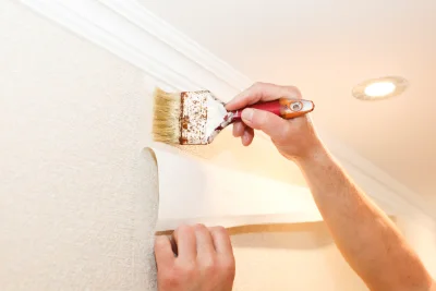 Pose de papier peint à Noyers — revêtements muraux et toiles de verre